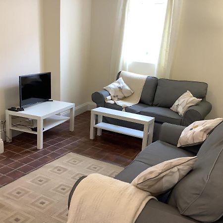 1 - Bed Ground Floor Apartment Tenby Luaran gambar